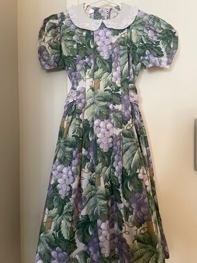 Vintage Francoise Bouthillier Grape Print Girls’ Dress with Peter Pan Collar